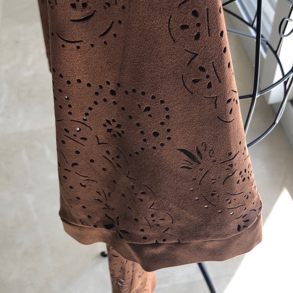 LASER ULTRA-SUEDE JACKET IN RUST COLORING - Picture 3 of 5